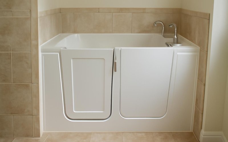 AI concept: Wide walk-in tub with an outward swing door